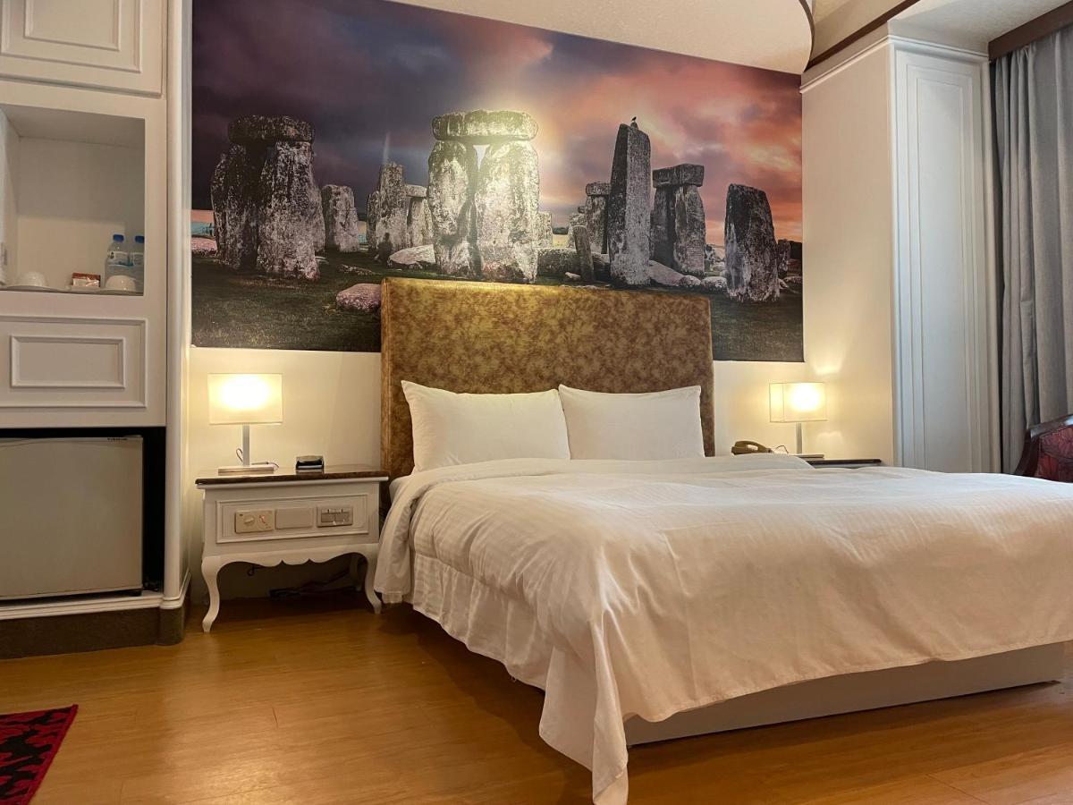 גאושיונג Wenpin Hotel - Pier 2 מראה חיצוני תמונה