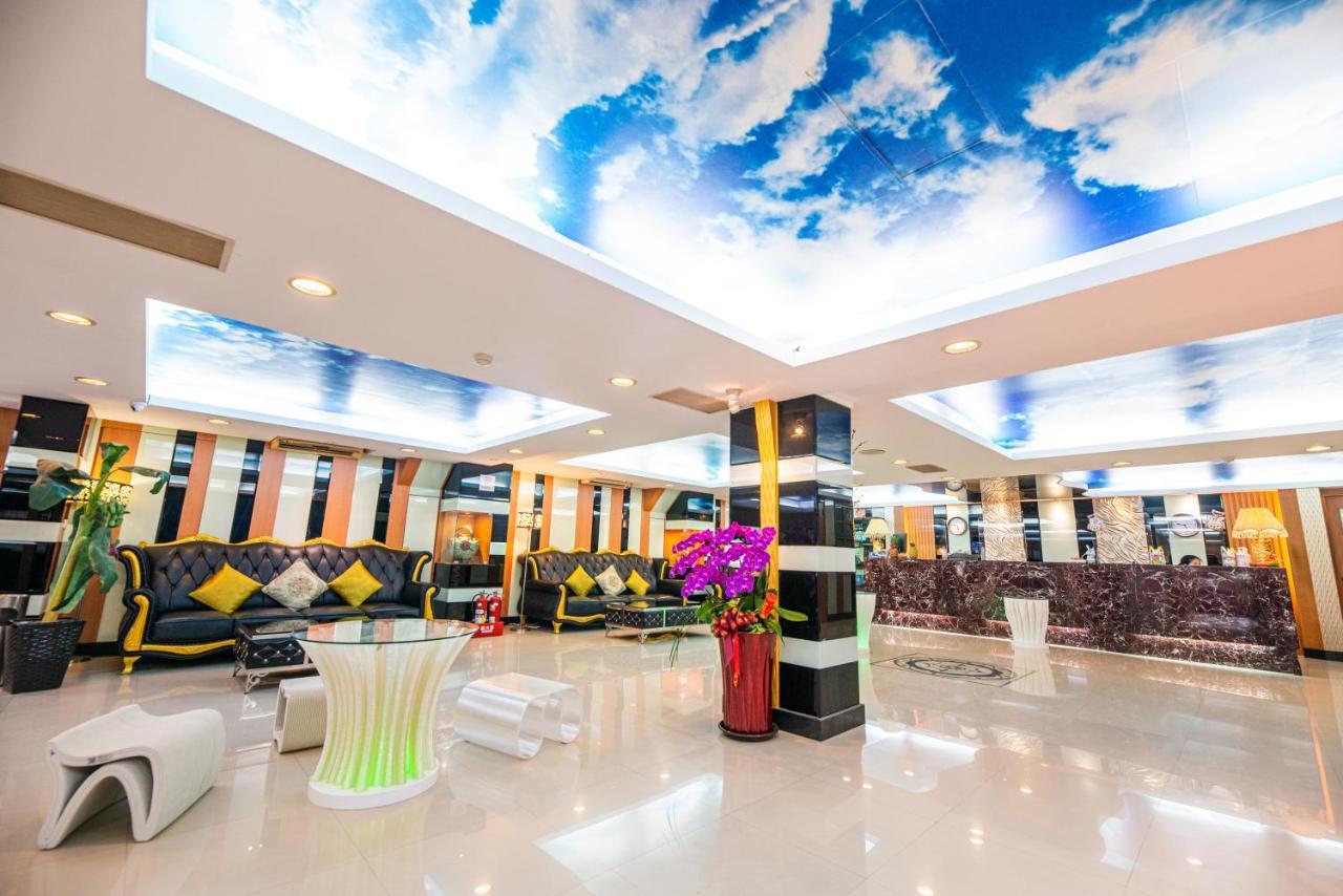 גאושיונג Wenpin Hotel - Pier 2 מראה חיצוני תמונה